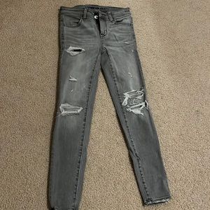 American Eagle Ripped Jegging